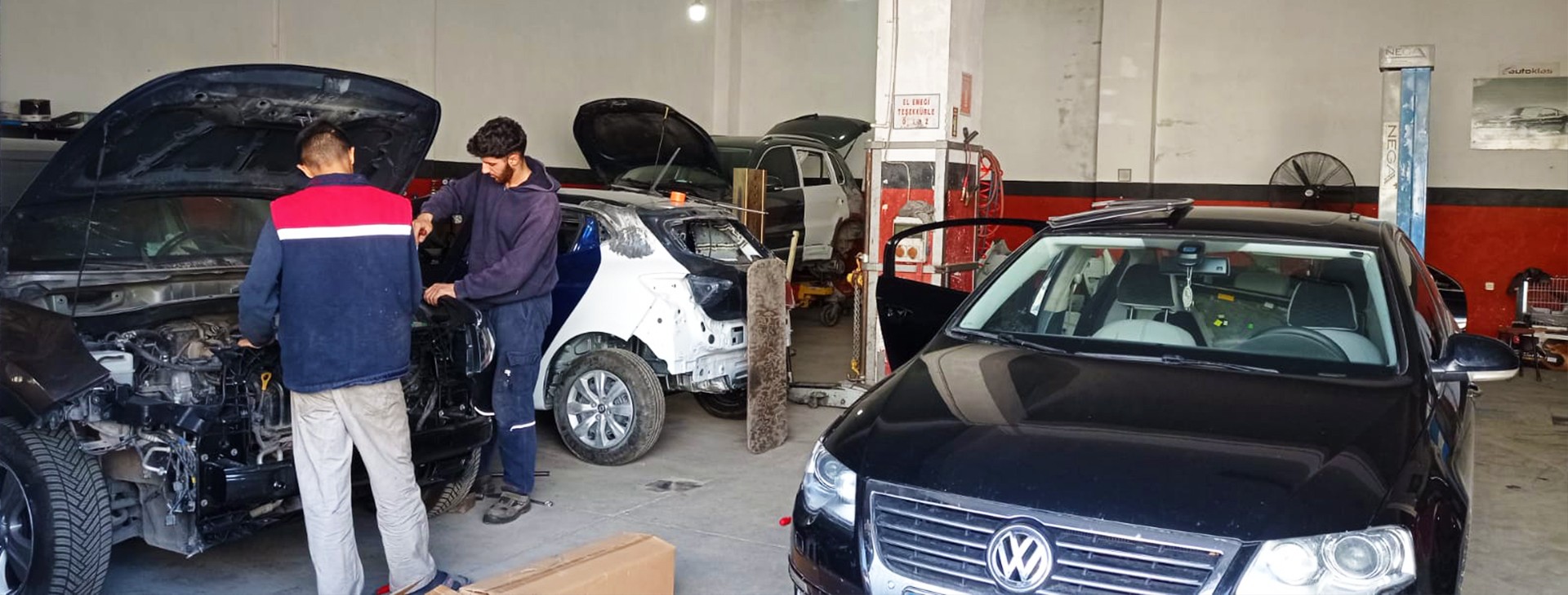 Auto Klas Otomotiv atölye çalışması